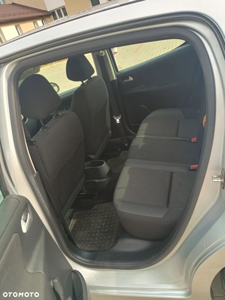 Peugeot 207 - 6