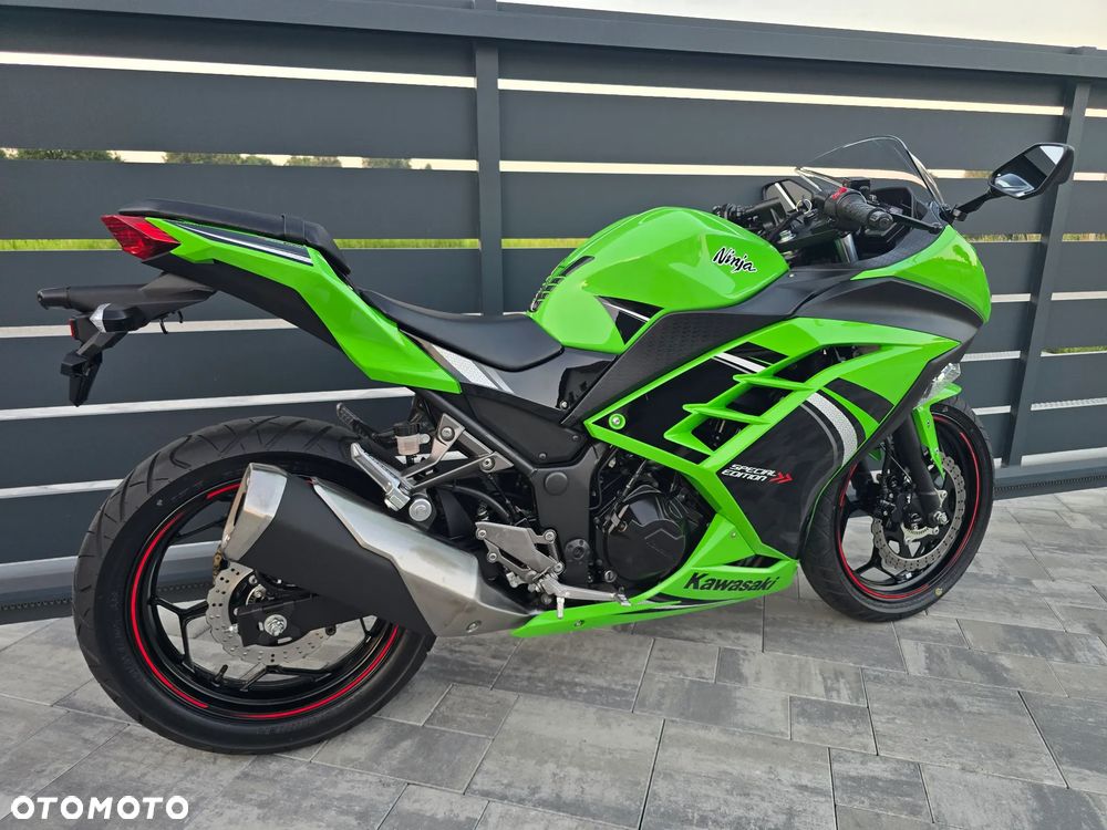 Kawasaki Ninja 300 ABS - 3