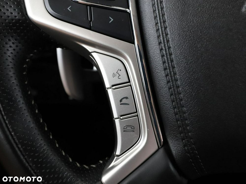Mitsubishi Outlander 2.4 4WD - 32