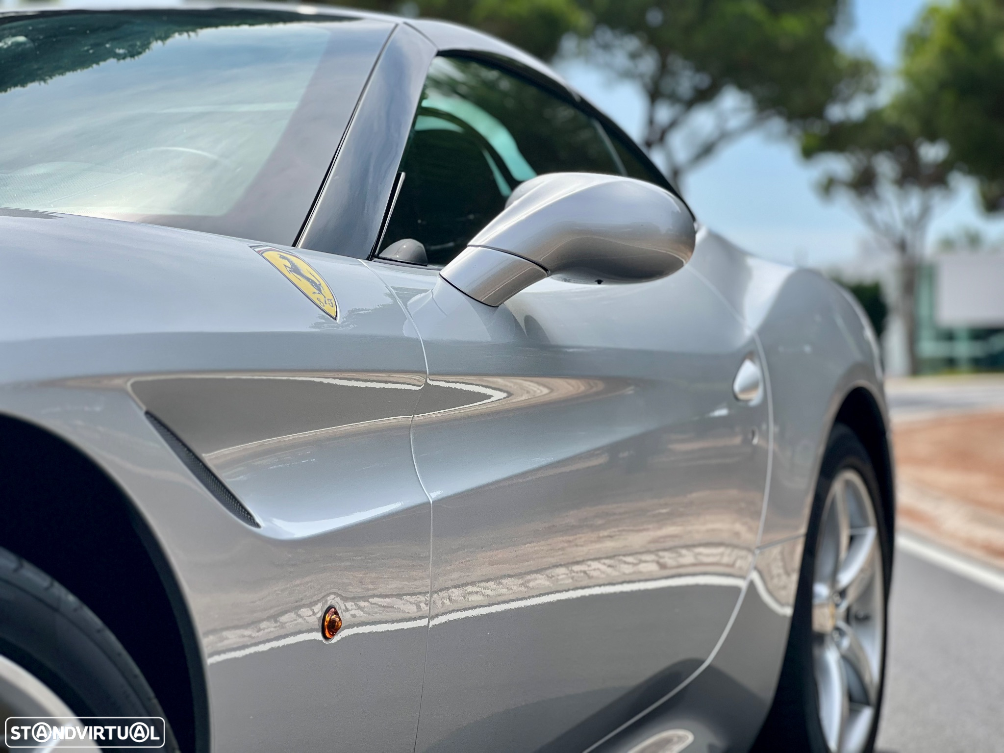 Ferrari California - 10