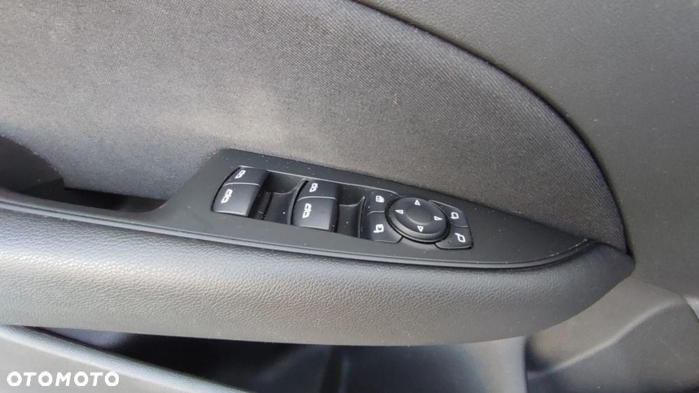 Opel Insignia 2.0 CDTI Ultimate S&S - 18