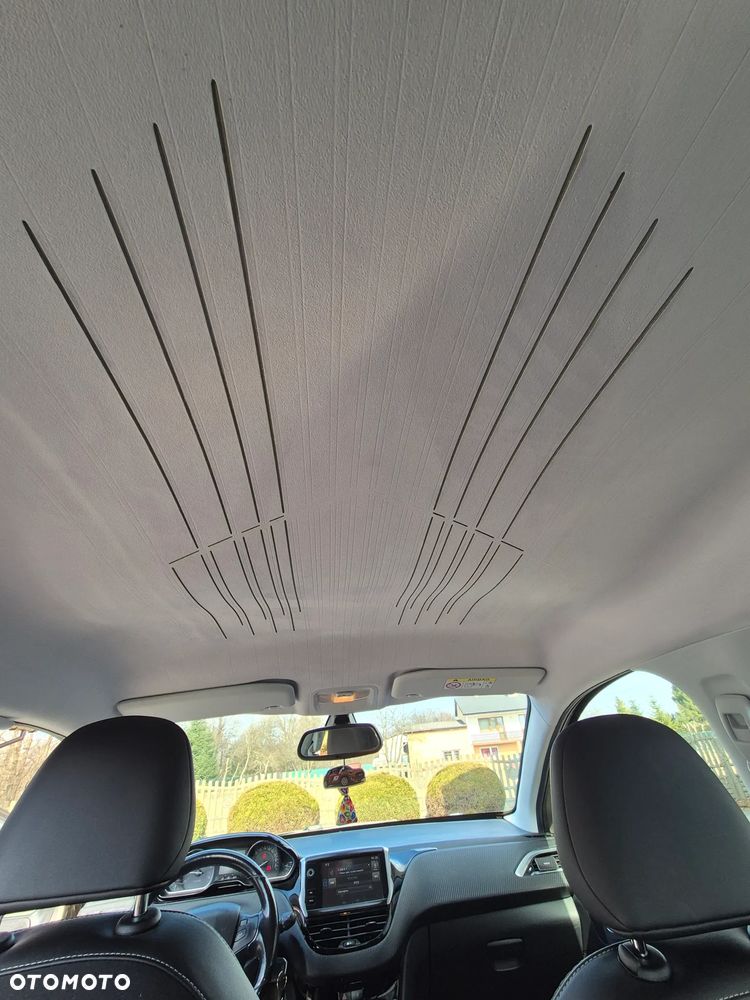 Peugeot 2008 1.6 BlueHDi Allure - 8