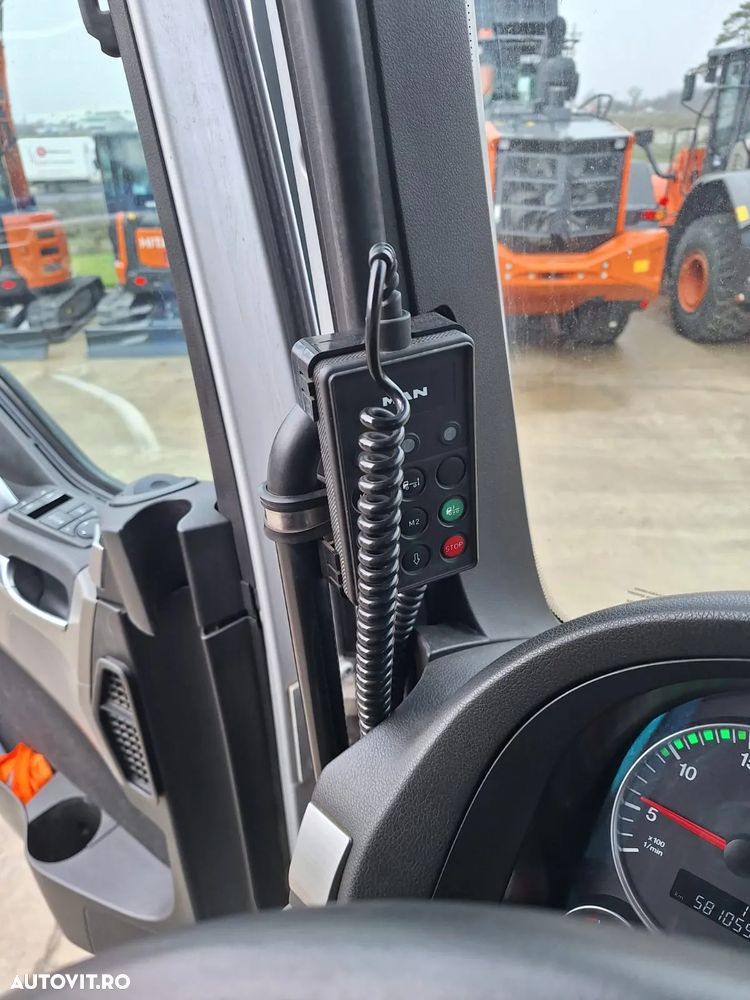 MAN TGX 18.500 4x2, 2019, 581.059km KIT BASCULARE, jante AL,Camera spate, AUTOMATA+INTARDER 6 trepte, Argintiu  metalizat, FRIGIDER, BALOANE FATA, Parasolar, GOARNE, Bara metalica fata, STARE FOARTE BUNA-POSIBILITATE LEASING 4 ani-PROMOTIE 25.900 EUR+Tva - 37