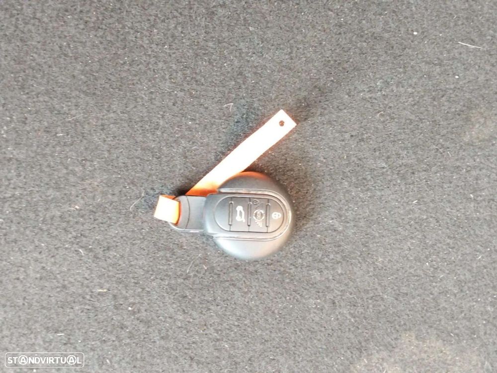 MINI 3 Portas Cooper SE Camden Edition - 13