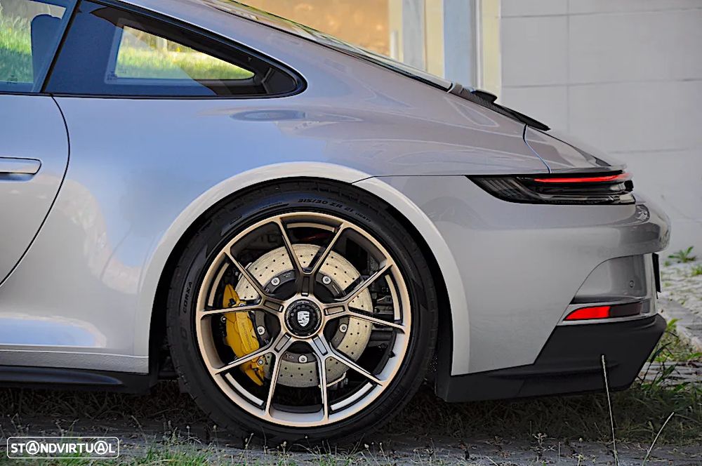 Porsche 911 (992) GT3 Touring Package - 5