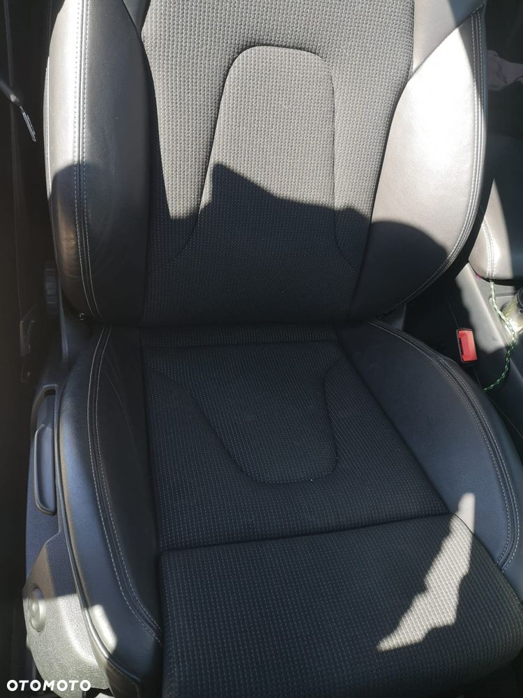 Audi A4 Avant 2.0 TDI Quattro S tronic - 15