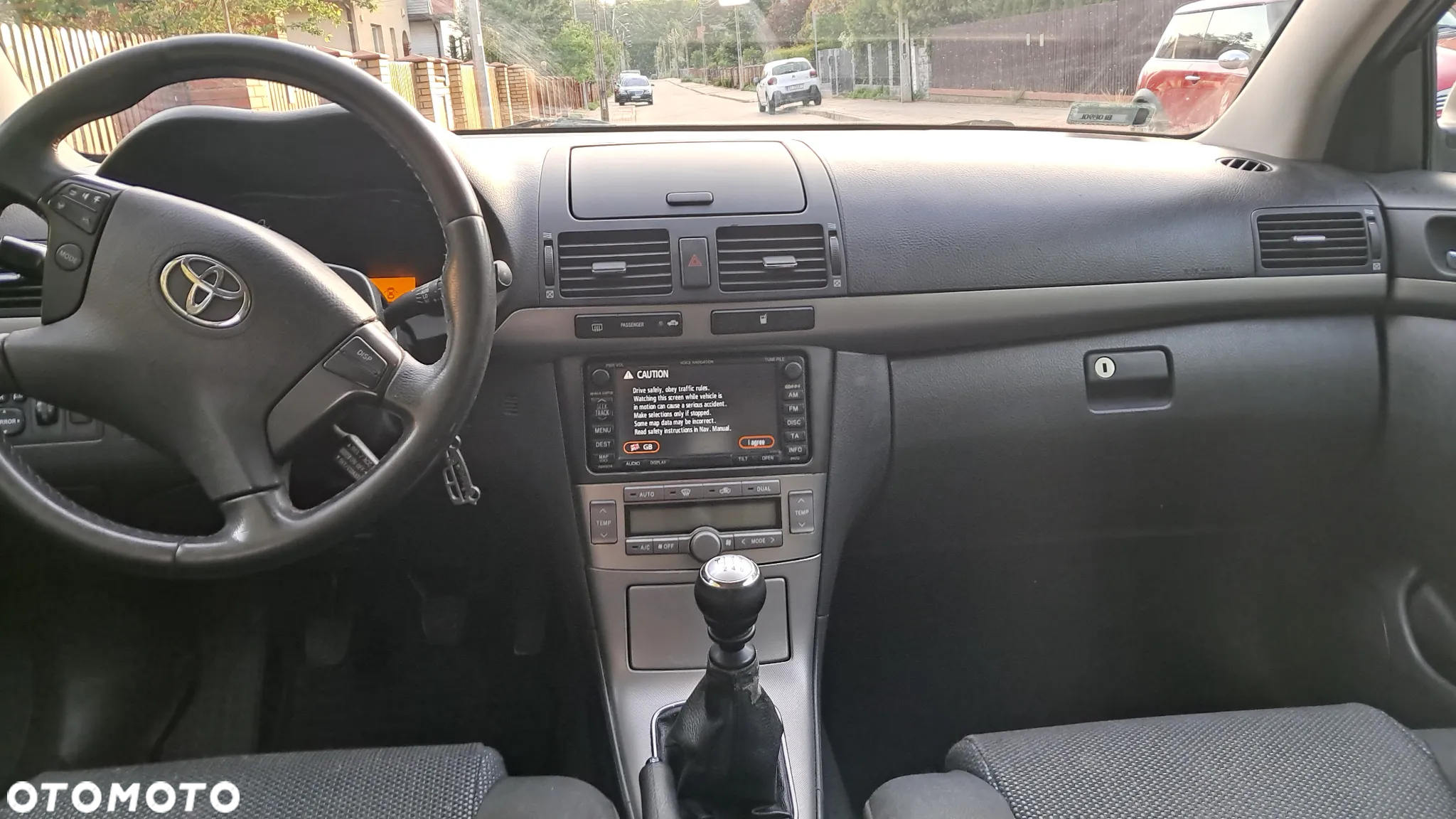 Toyota Avensis 2.0 D-4D Combi - 7