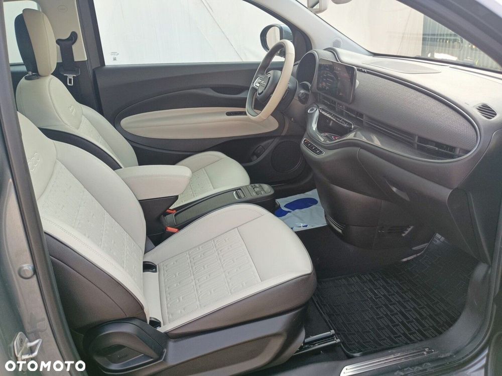 Fiat 500e - 13