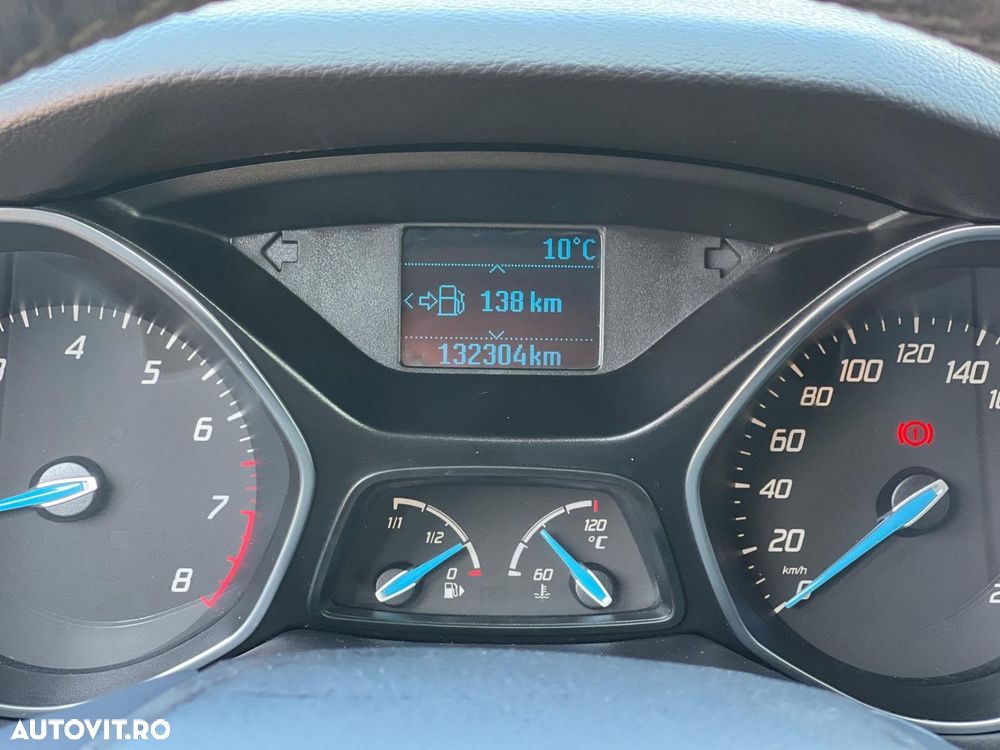 Ford Focus 1.6 EcoBoost Start Stop Titanium - 18