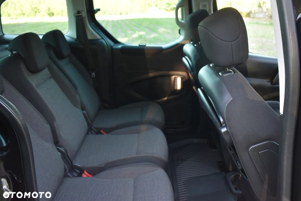 Citroën Berlingo Multispace BlueHDi 120 S&S SHINE - 31