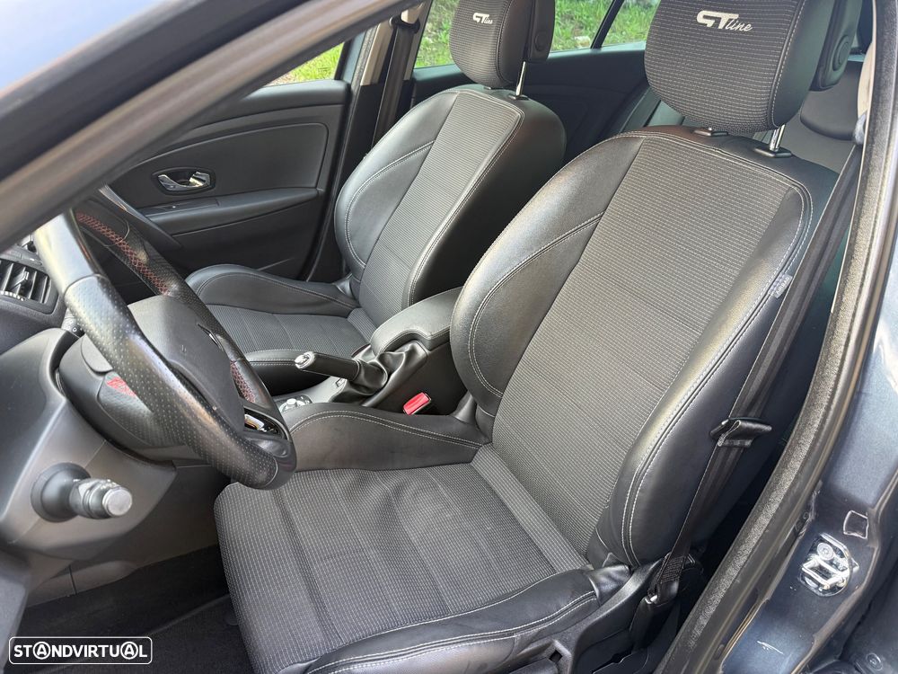 Renault Mégane Sport Tourer 1.5 dCi GT Line SS - 14