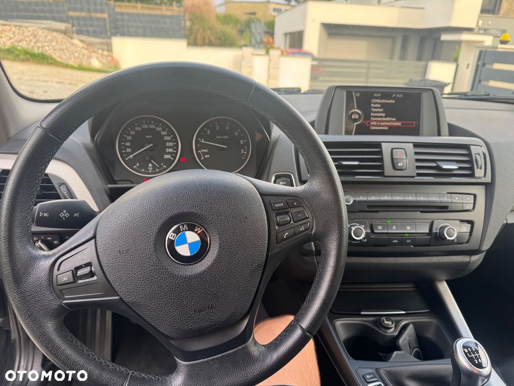 BMW Seria 1 - 8