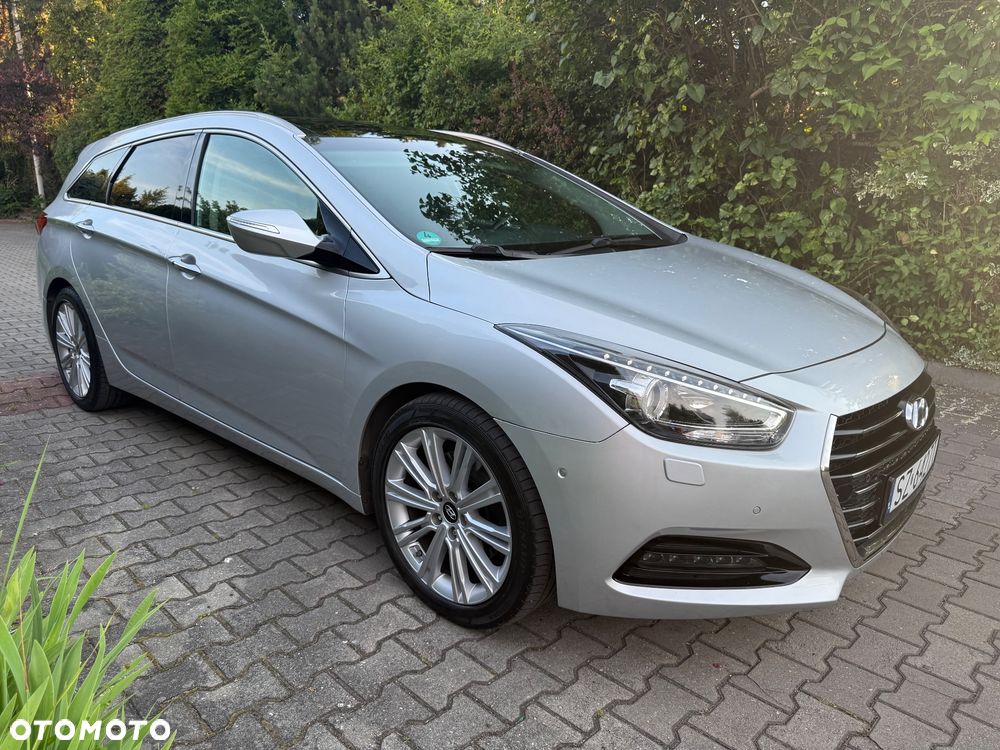 Hyundai i40 Kombi blue 1.7 CRDi DCT Premium - 12