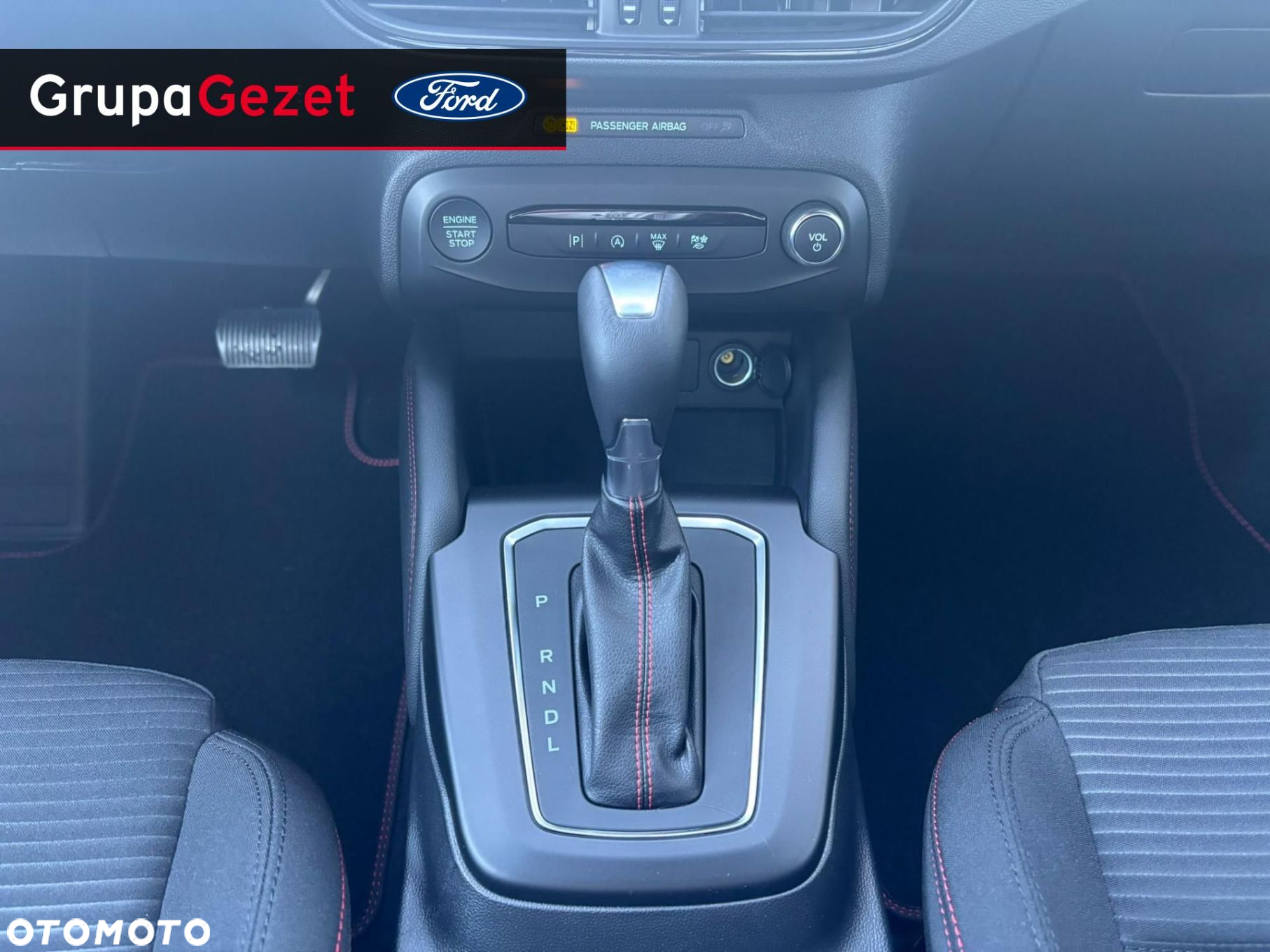 Ford Focus - 11