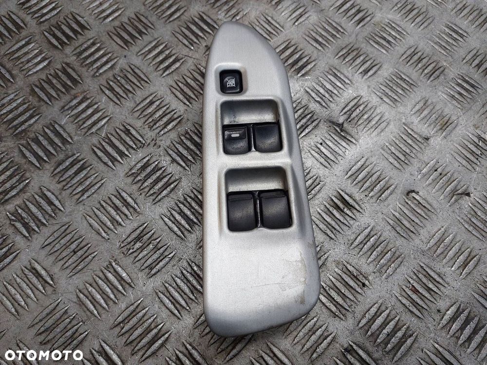 PRZEŁĄCZNIK PANEL SZYB LEWY PRZÓD MITSUBISHI LANCER VII MR587878 - 1