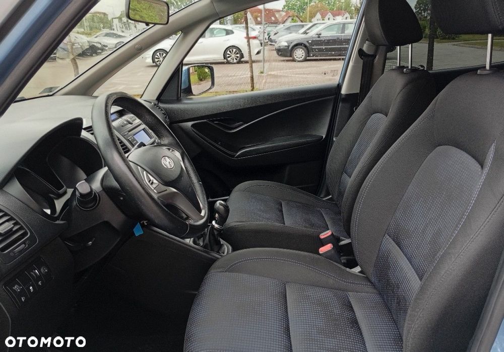 Hyundai ix20 - 18