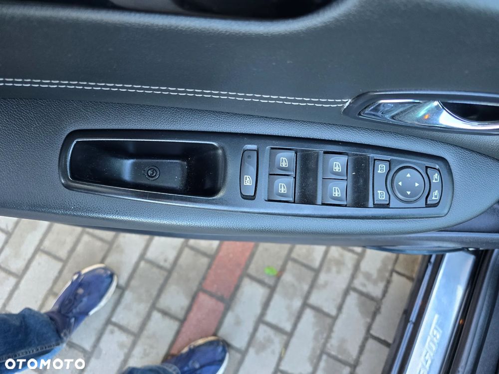 Renault Scenic 1.5 dCi Bose EDition EDC - 9