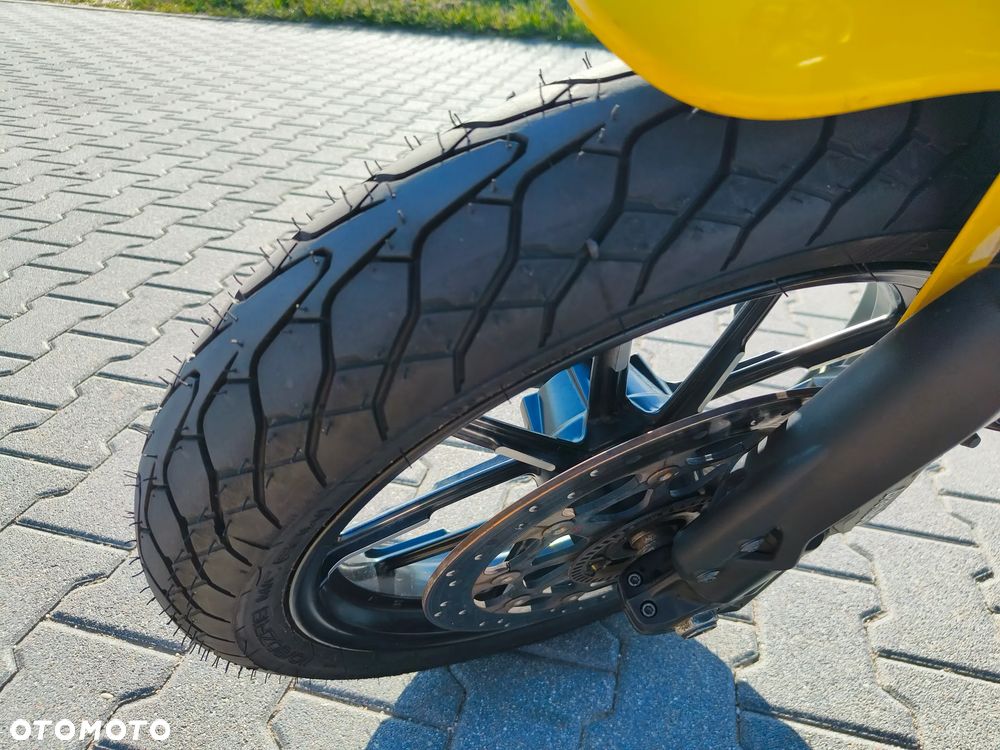 Ducati Scrambler - 9