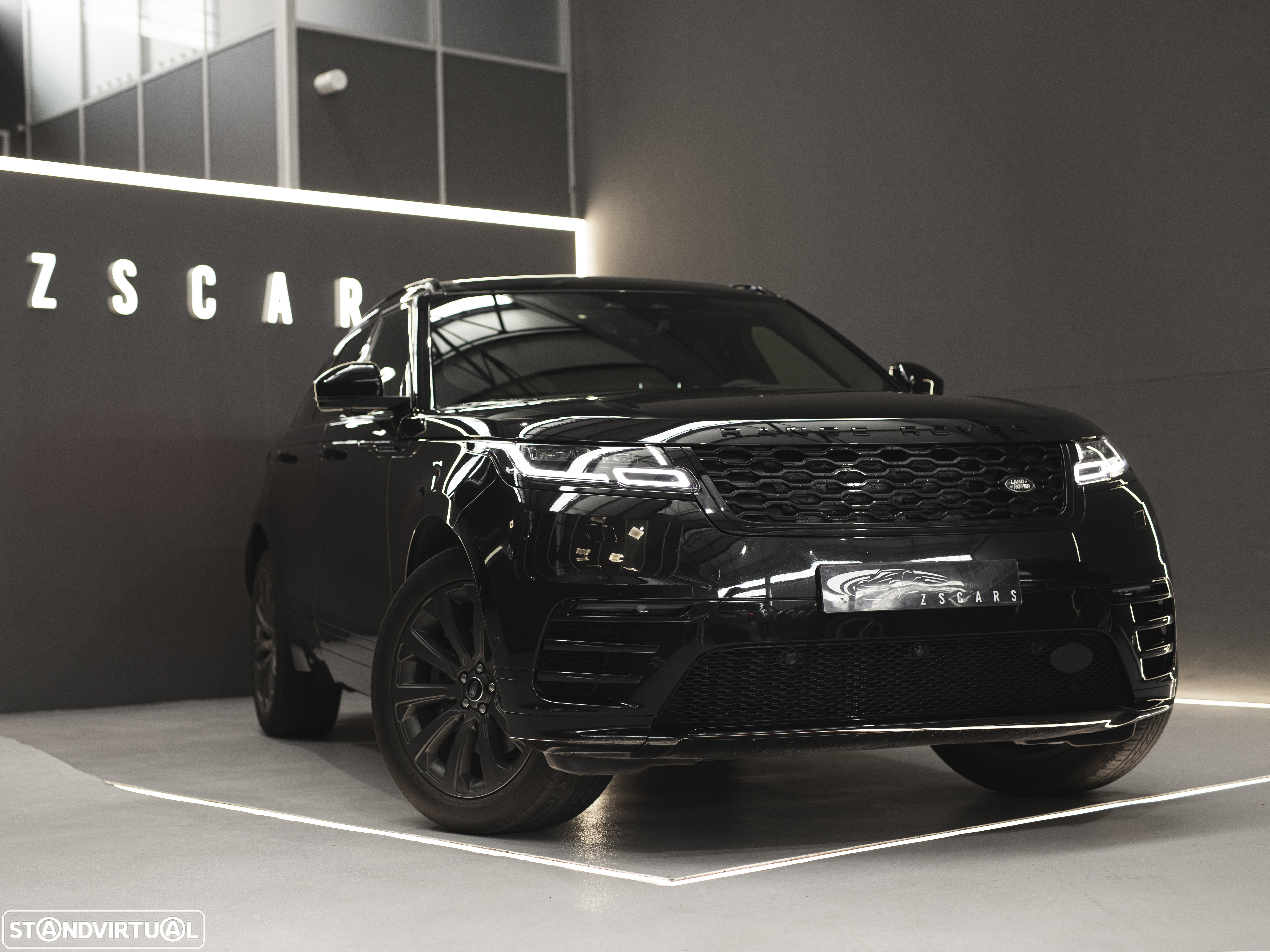 Land Rover Range Rover Velar D200 Dynamic SE - 4
