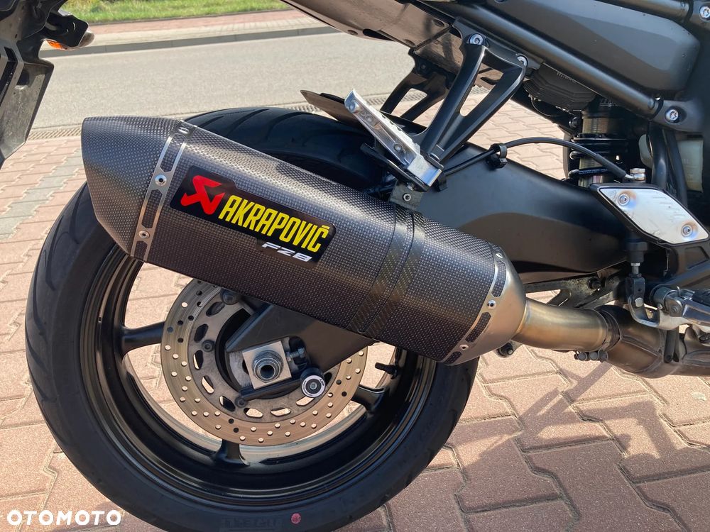 Yamaha FZ8 - 9