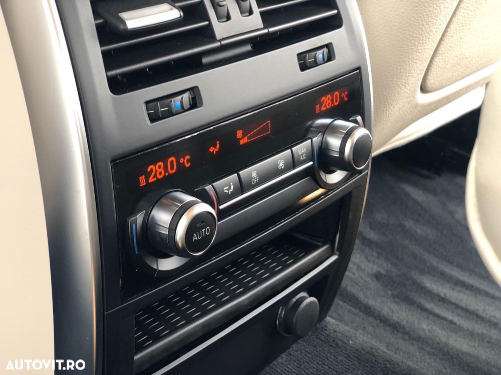 BMW Seria 5 530d xDrive - 9