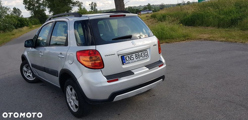 Suzuki SX4 1.5 Comfort - 8