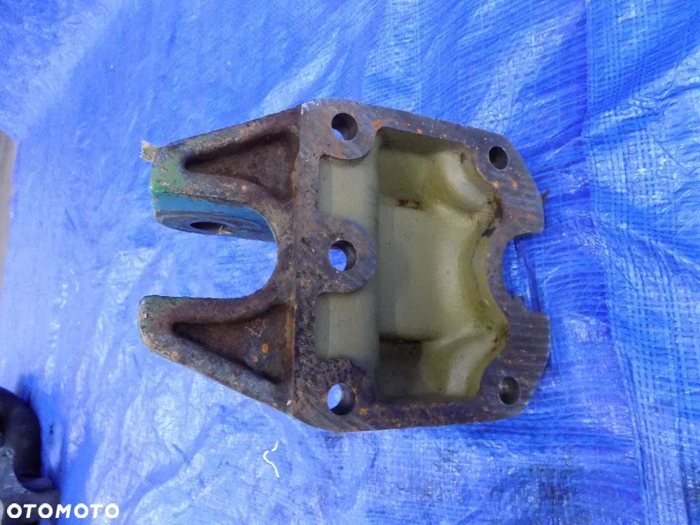 uchwyt łącznika górnego podstawa l78801 john deere 6300 6100 6200 6400 - 5