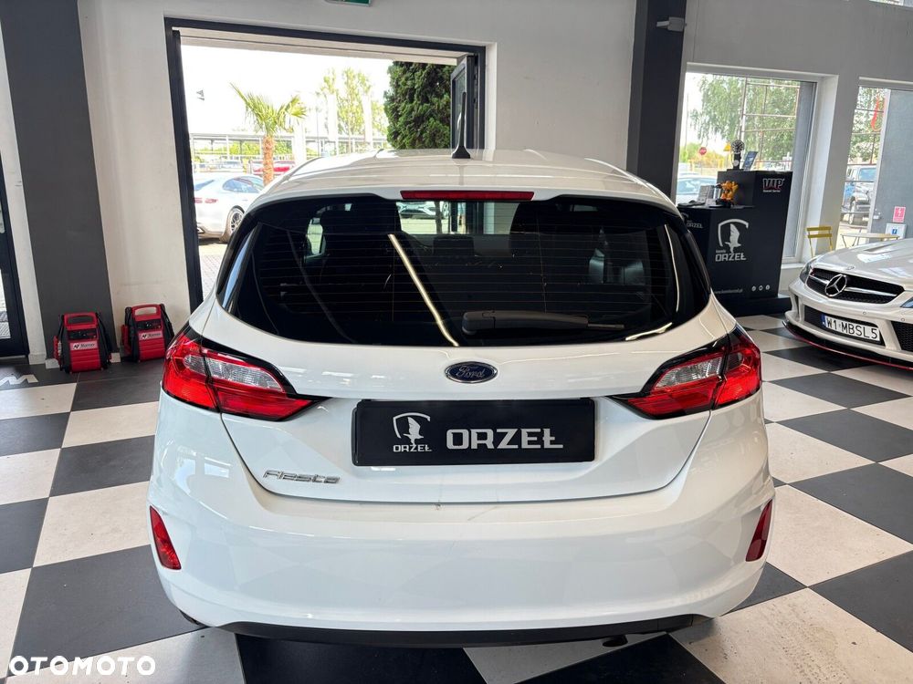 Ford Fiesta - 4