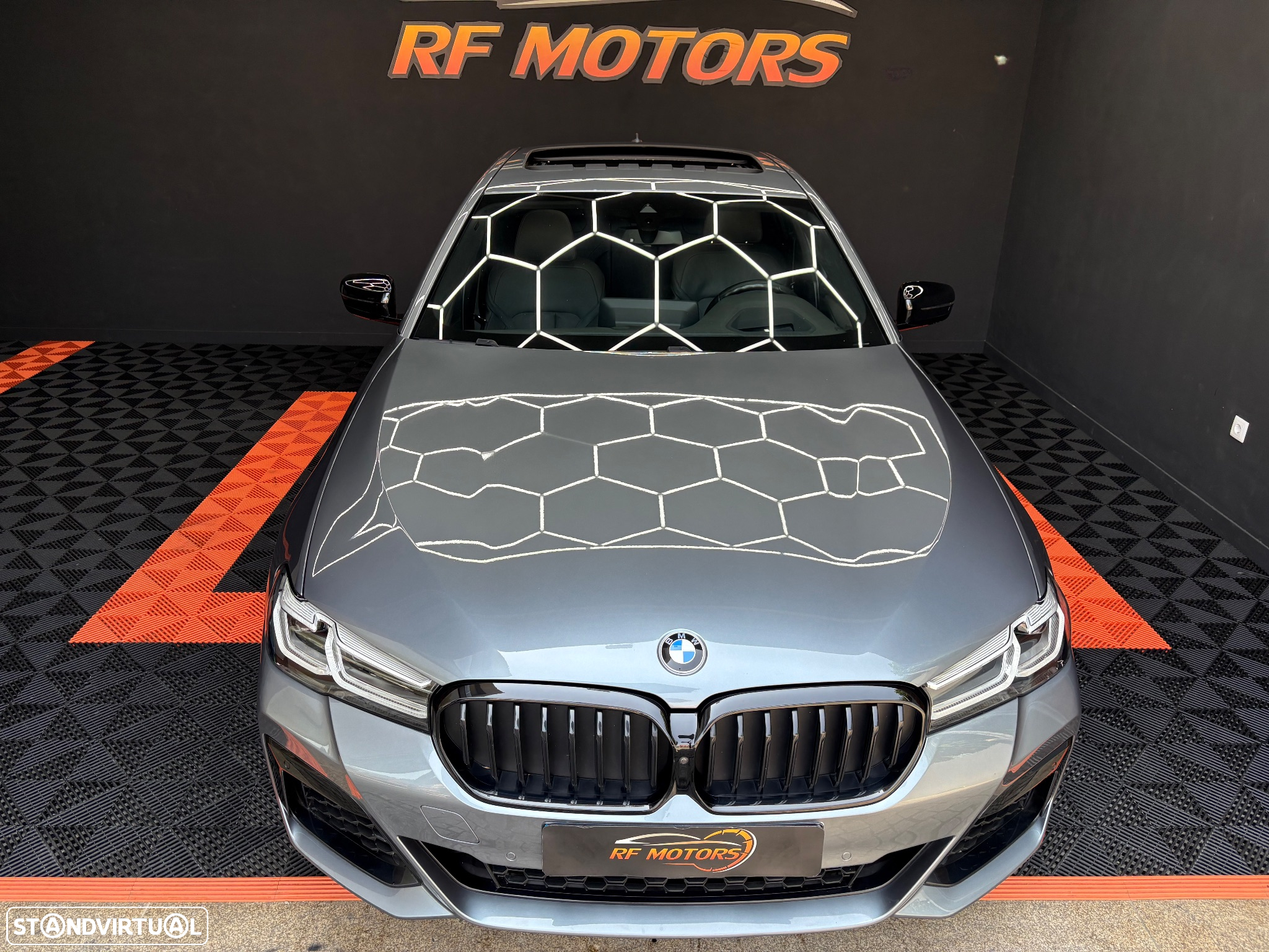 BMW 530 e Pack Desportivo M - 19