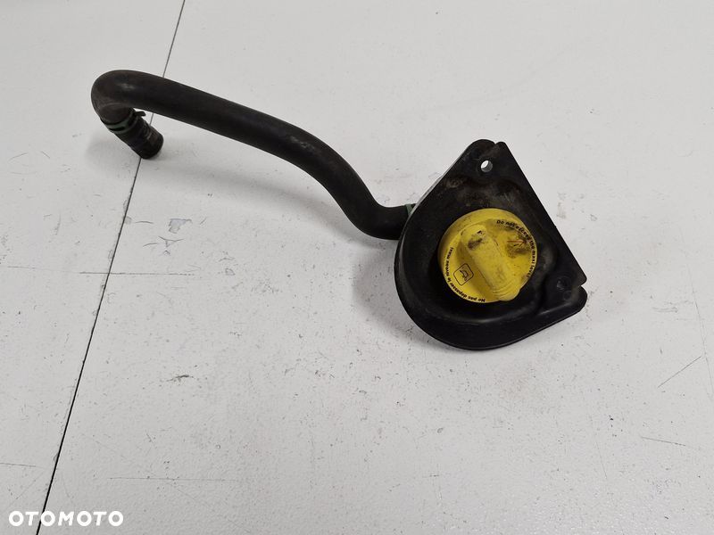 RENAULT MASTER III 3 2.3 DCI WLEW KOREK WLEWU OLEJU 152596817R - 1