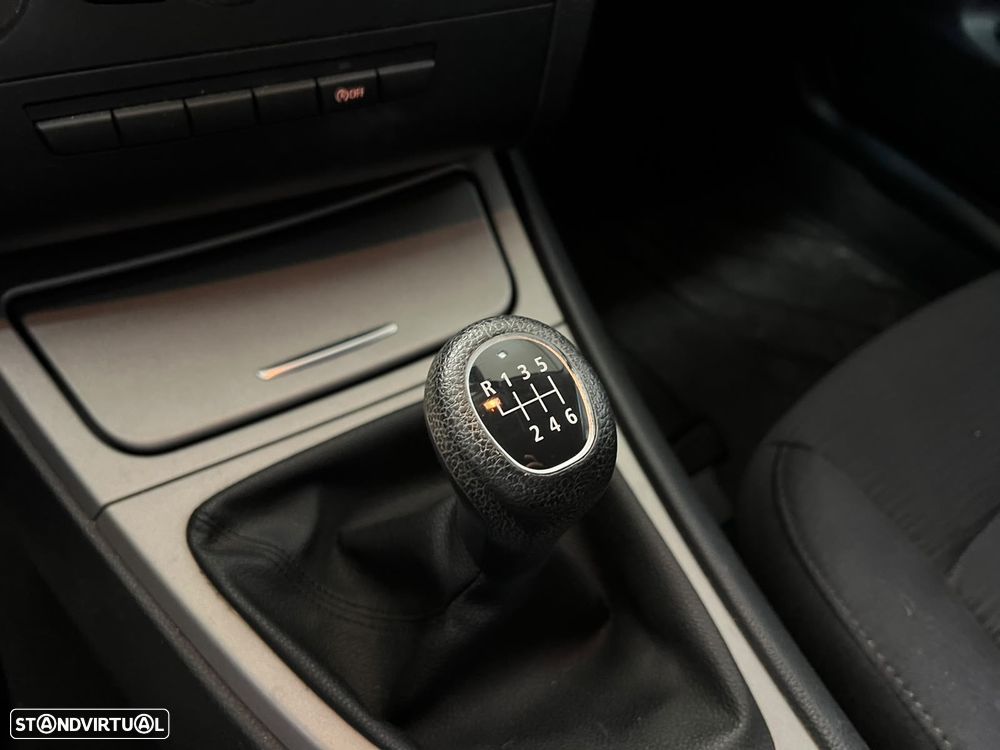 BMW 118 - 10