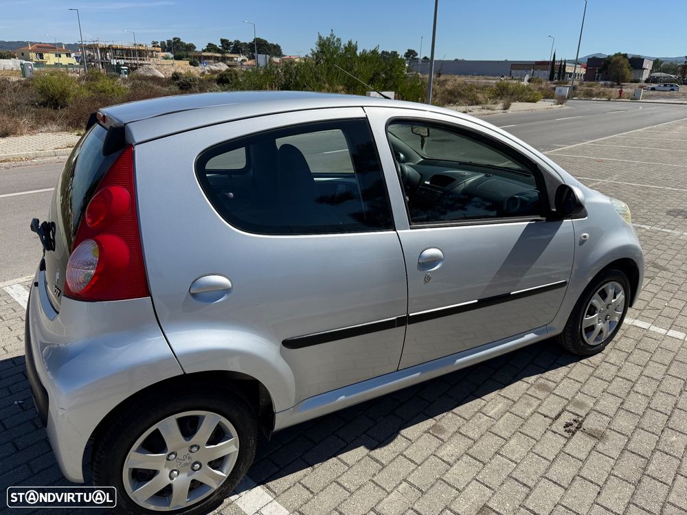 Peugeot 107 - 4