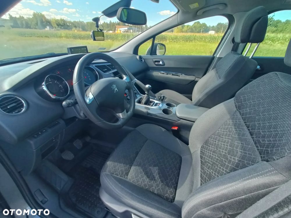 Peugeot 3008 1.6 THP Style - 9