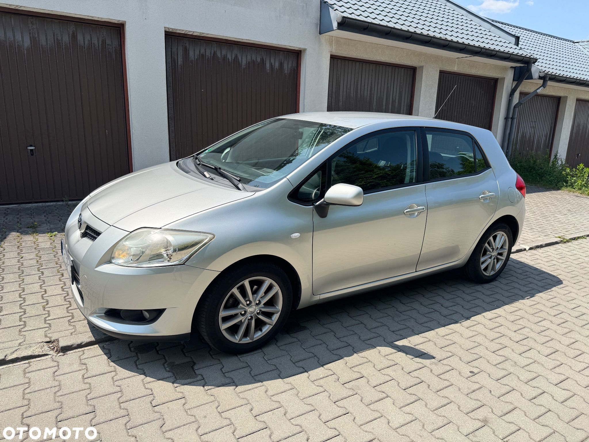 Toyota Auris - 1