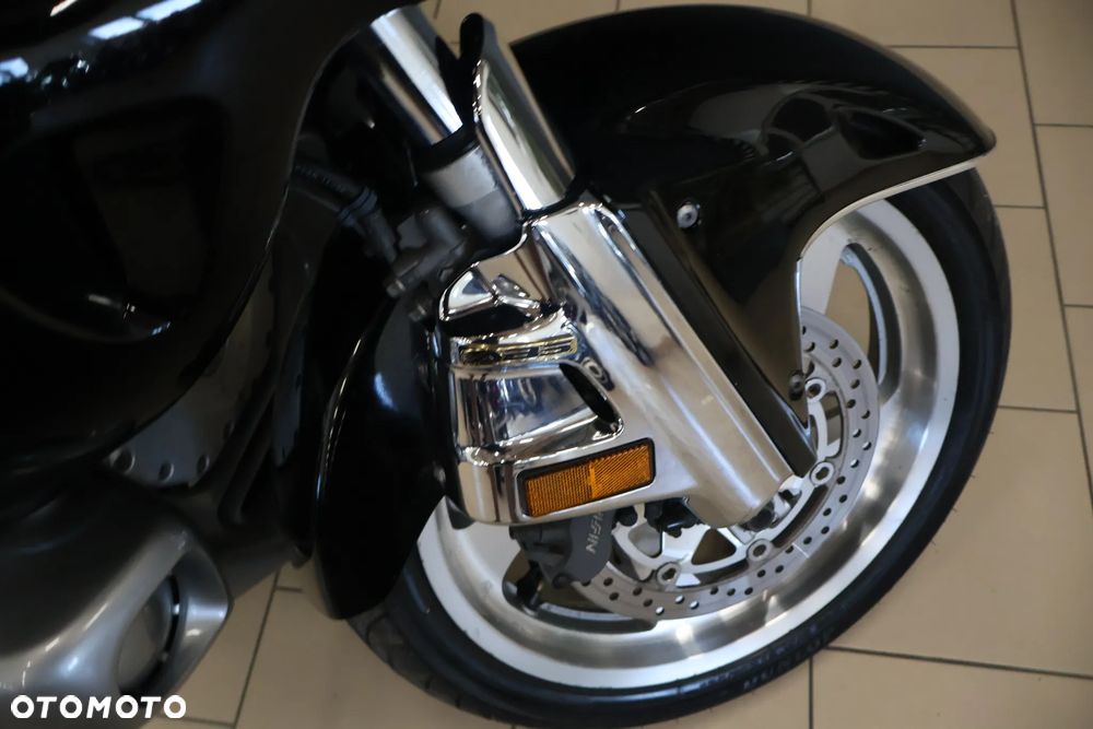 Honda GL - 11