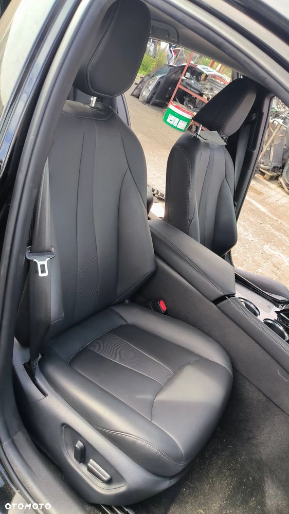 Toyota Mirai II 2021 Fotele / Kanapa / Komplet - 3