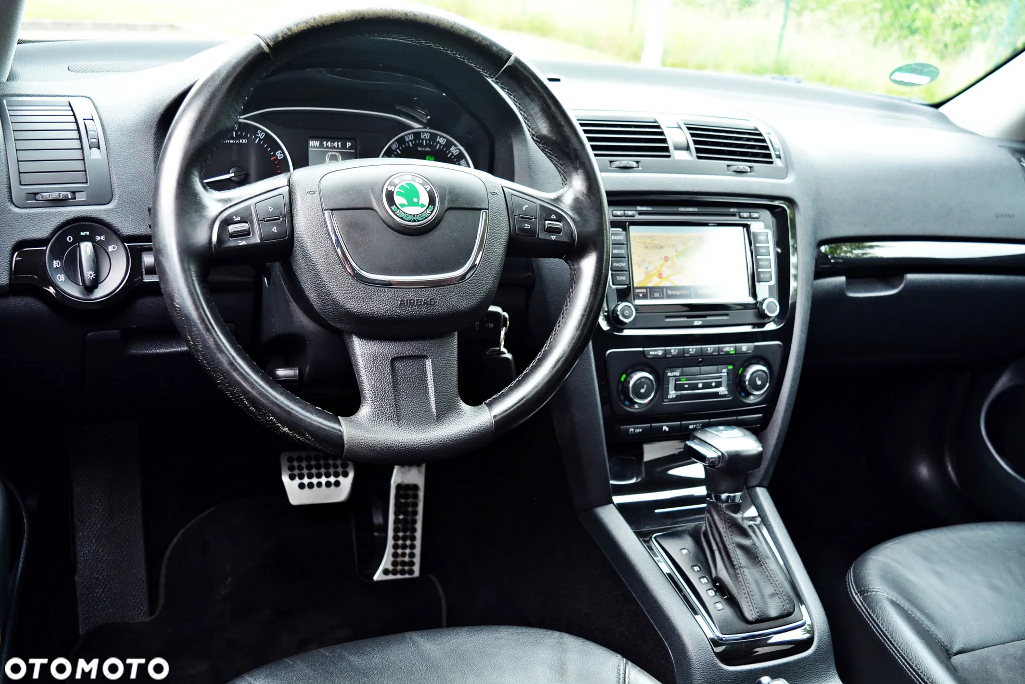 Skoda Octavia 1.8 TSI DSG Laurin & Klement - 6