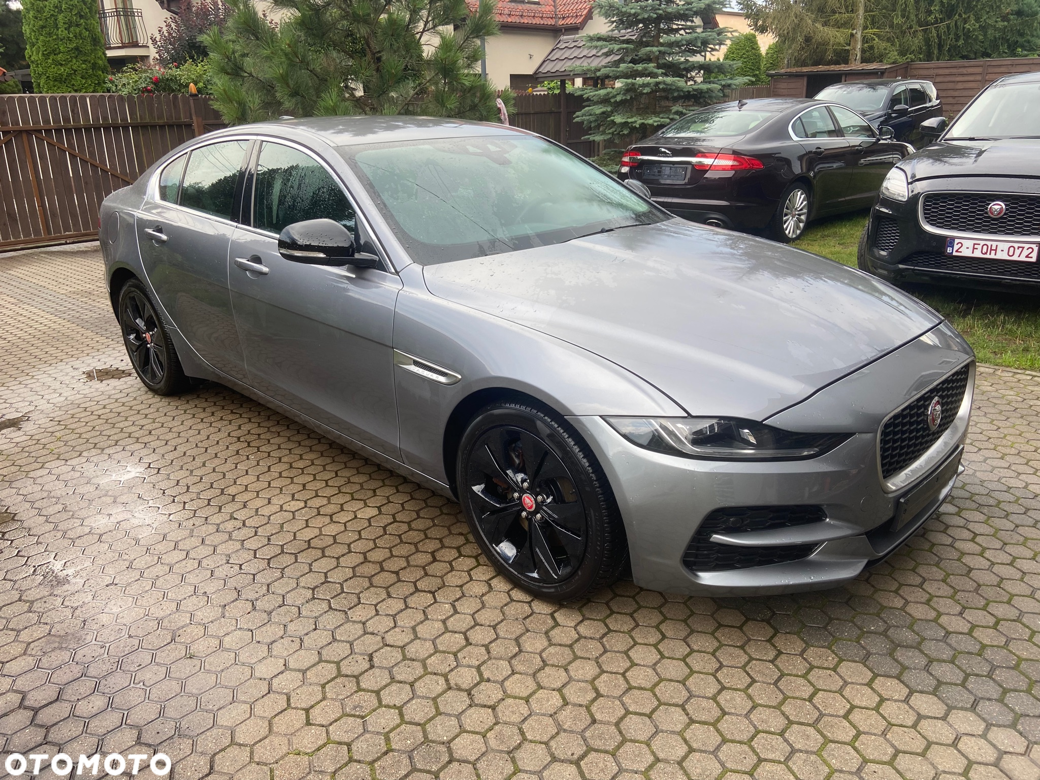 Jaguar XE 2.0 D180 SE - 3