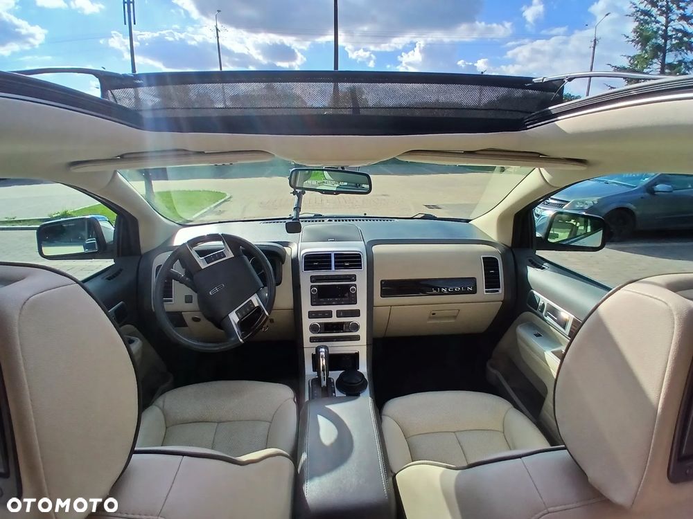 Lincoln MKX - 19