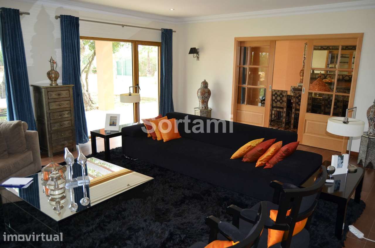 Moradia Isolada T4 Venda em Paderne,Albufeira - Grande imagem: 3/32