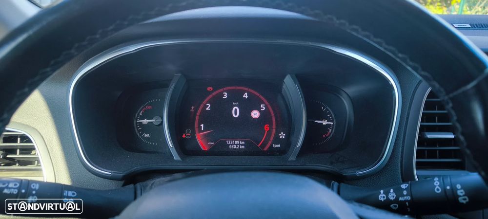 Renault Mégane Sport Tourer 1.3 TCe Bose Edition - 9