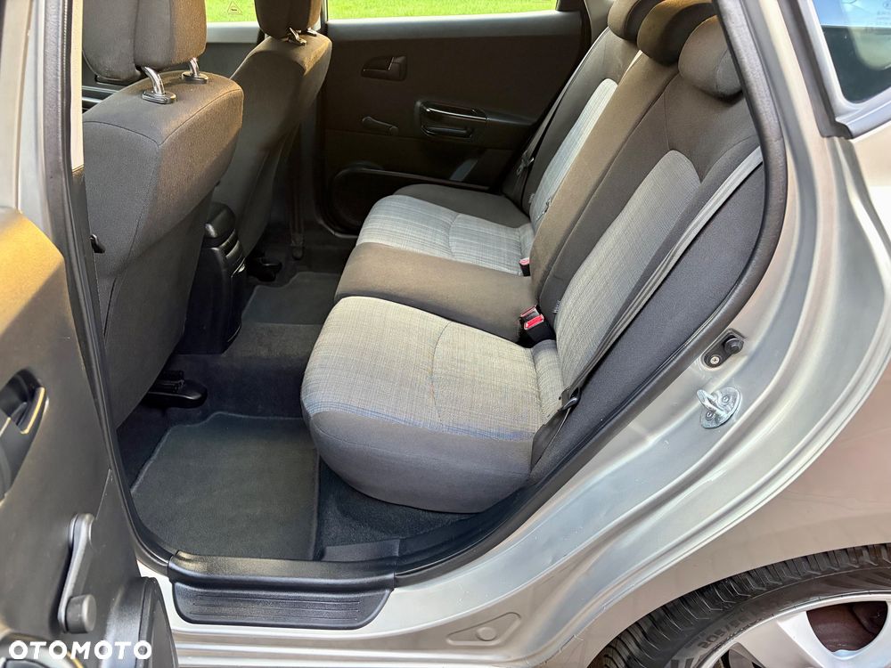 Kia Ceed 1.4 Comfort + - 24
