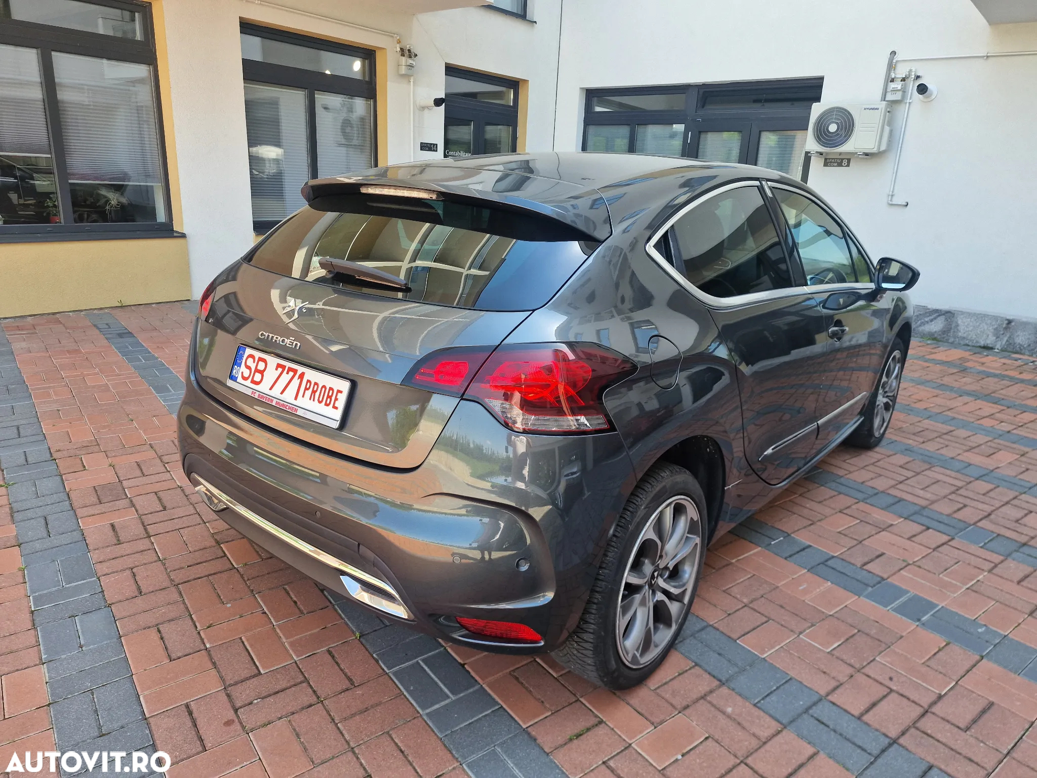 Citroën DS4 THP 200 SportChic - 9
