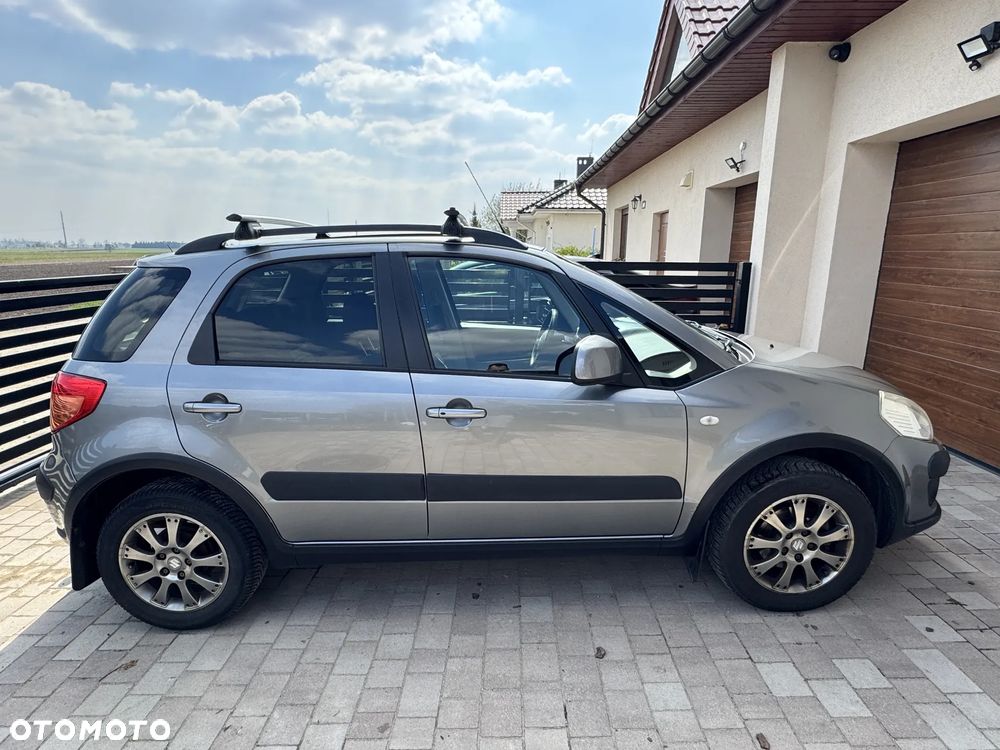 Suzuki SX4 1.6 VVT 4x4 Comfort - 5