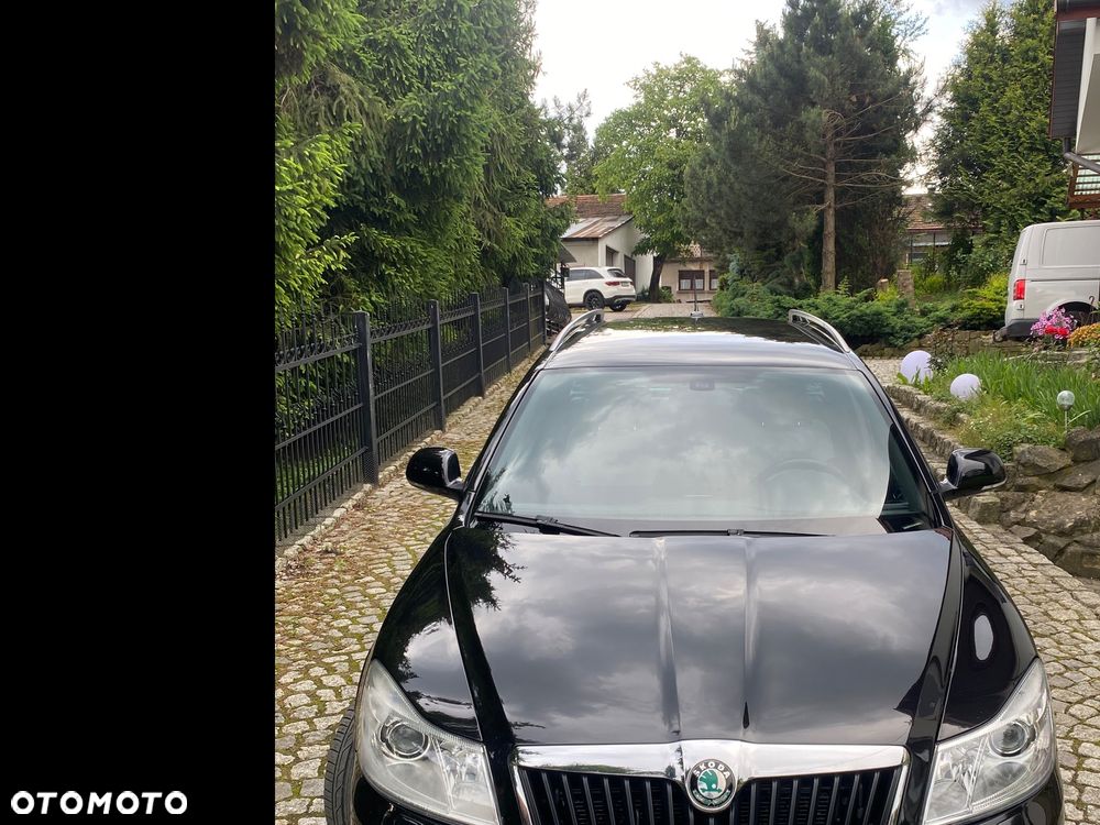 Skoda Octavia 2.0 TDI DPF RS DSG - 8
