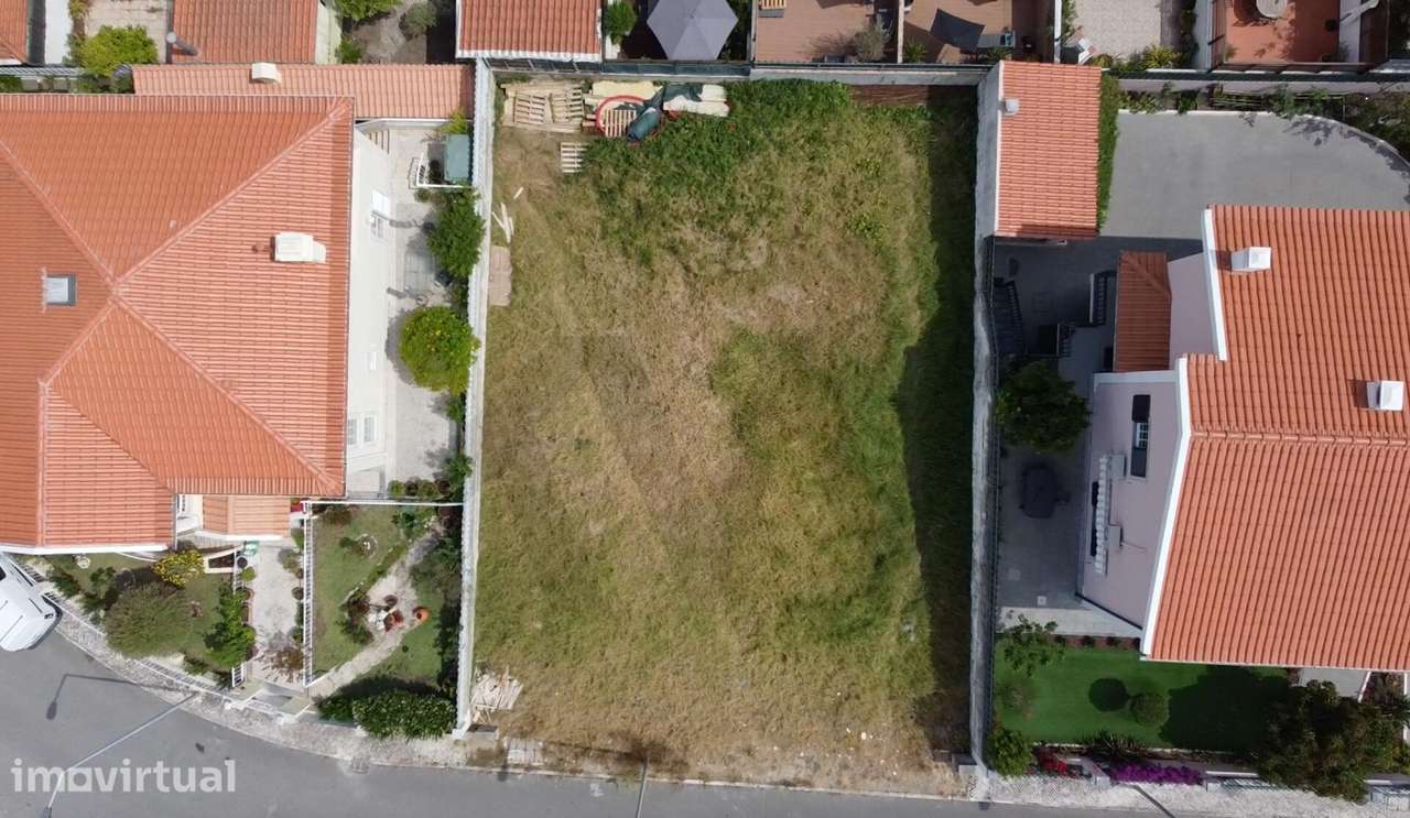 Terreno para construção de moradia em Almada - Grande imagem: 5/20