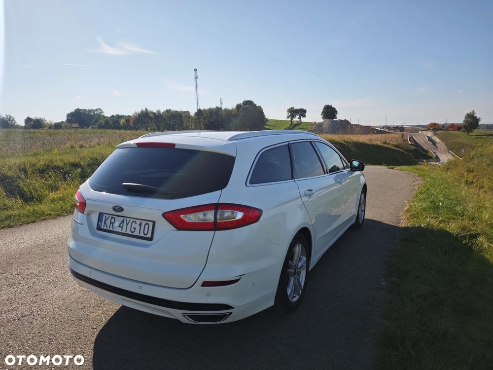 Ford Mondeo 2.0 TDCi STart-Stopp PowerShift-Aut Titanium - 5