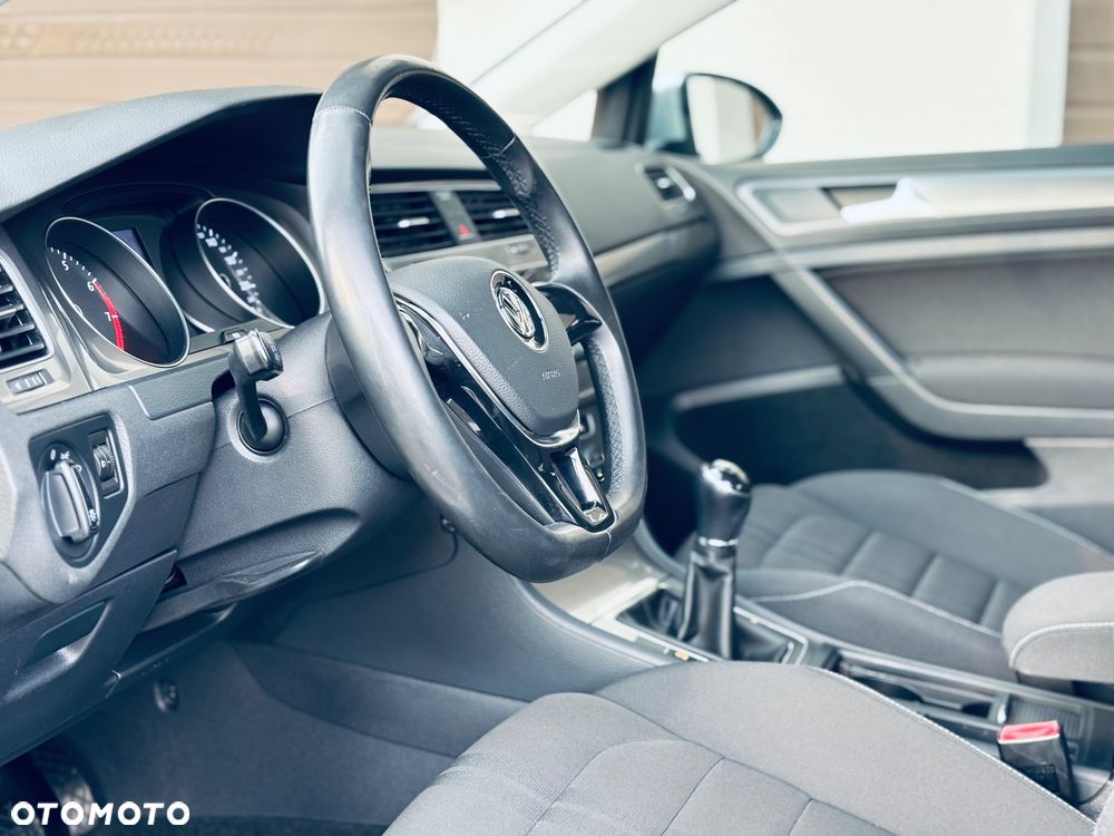 Volkswagen Golf 1.2 TSI BMT Trendline - 9
