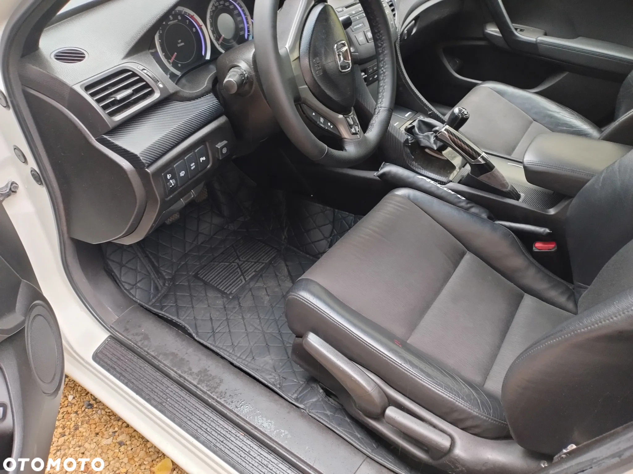 Honda Accord 2.0 Elegance - 11