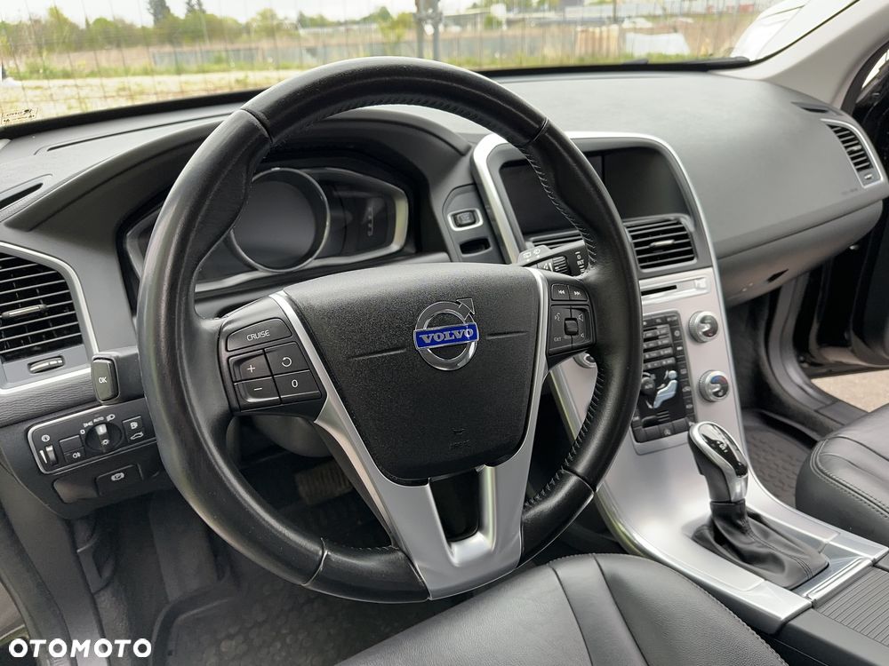 Volvo XC 60 D4 Drive-E Summum - 17